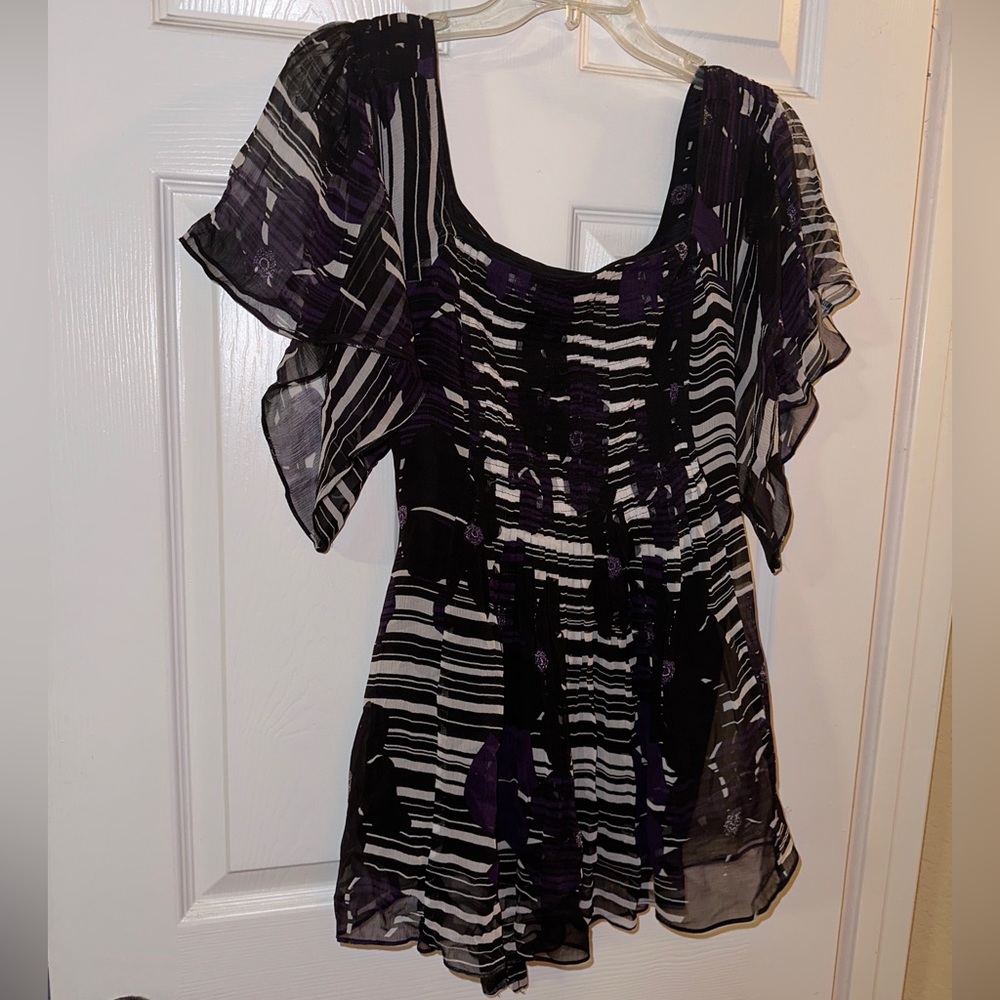 SAKS FIFTH AVENUE 12 Black White Stripe Sheer Flutter Sleeve Top w/Cami